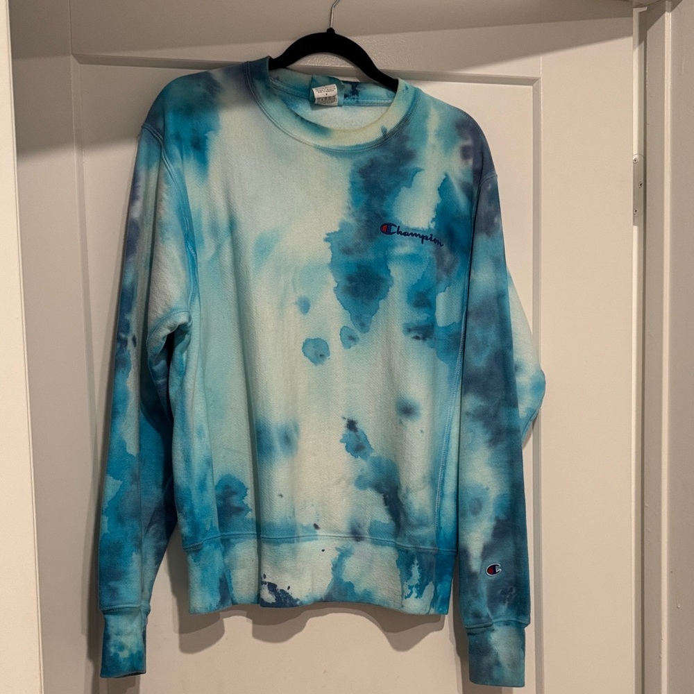 Champion Men's Sweater in Blue Tie-Dye